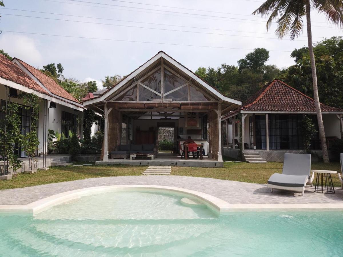 Sunmoonstarvillas Yogyakarta Jarakan Ngoại thất bức ảnh