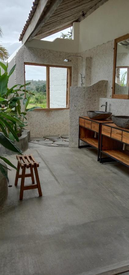 Sunmoonstarvillas Yogyakarta Jarakan Ngoại thất bức ảnh