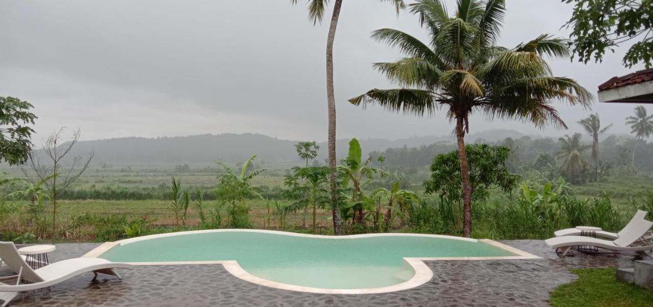 Sunmoonstarvillas Yogyakarta Jarakan Ngoại thất bức ảnh