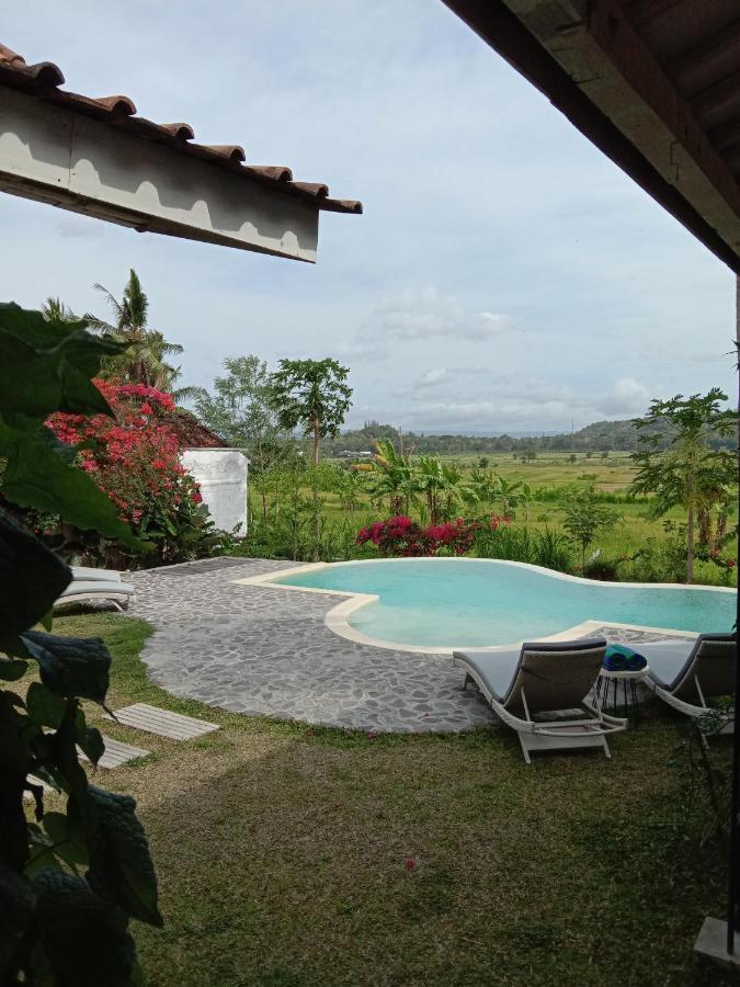 Sunmoonstarvillas Yogyakarta Jarakan Ngoại thất bức ảnh
